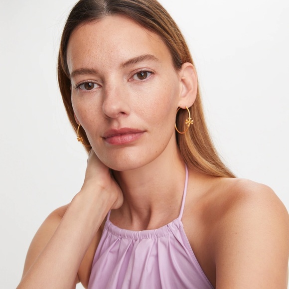 TORY BURCH • Gold Kira Hoop Earrings - Picture 2 of 4